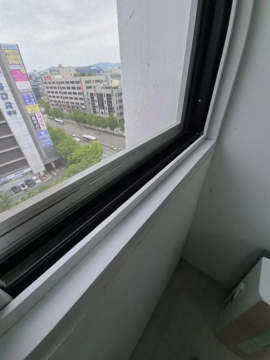 단창 삼성 창문형 에어컨 자가 셀프 안성시 아파트 시공 사진 4