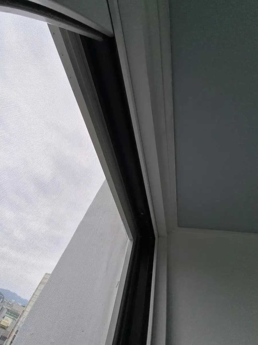 단창 삼성 창문형 에어컨 자가 셀프 안성시 아파트 시공 사진 2