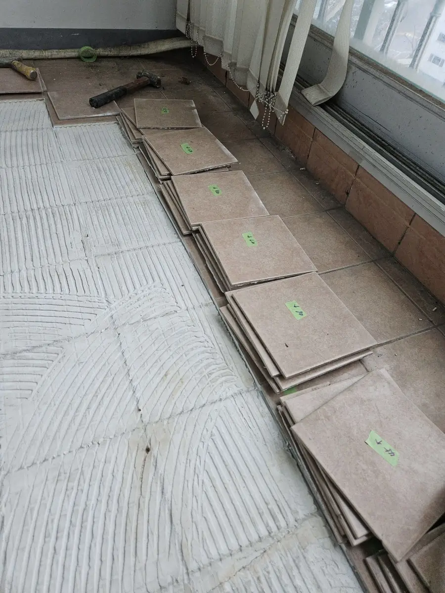 베란다 바닥타일 올라옴 부분교체비용 안성시 아파트 시공 사진 45