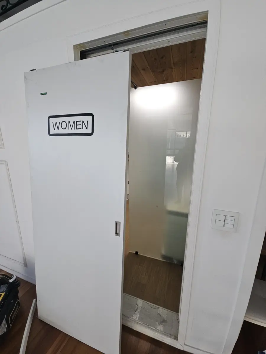 과천 슬라이딩도어수리 뻑뻑함 미닫이문 안열림 해결방법 과천시 아파트 시공 사진 25