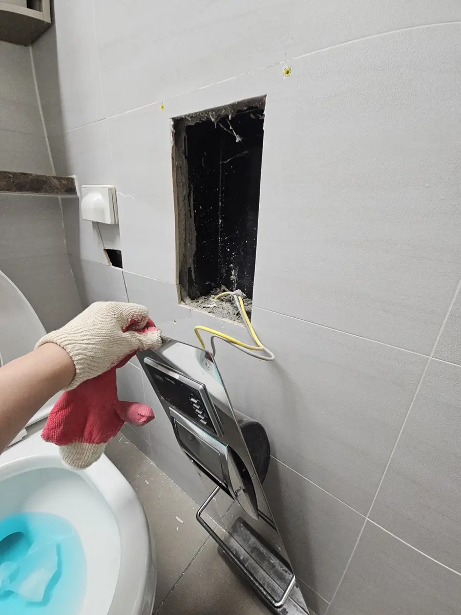 성동구 타일 교체 화장실 벽타일 터짐 들뜸 깨짐 한남동 성동구 · 용산구 시공 사진 26